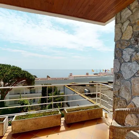 Mar Menuda By Reymar Tossa de Mar