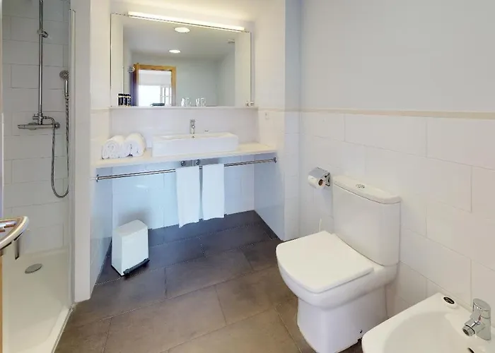 Mar Menuda By Reymar